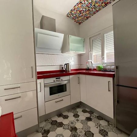 Central And Cozy Apartment In Seville Exterior photo
