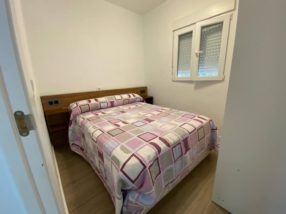 Central And Cozy Apartment In Seville Exterior photo